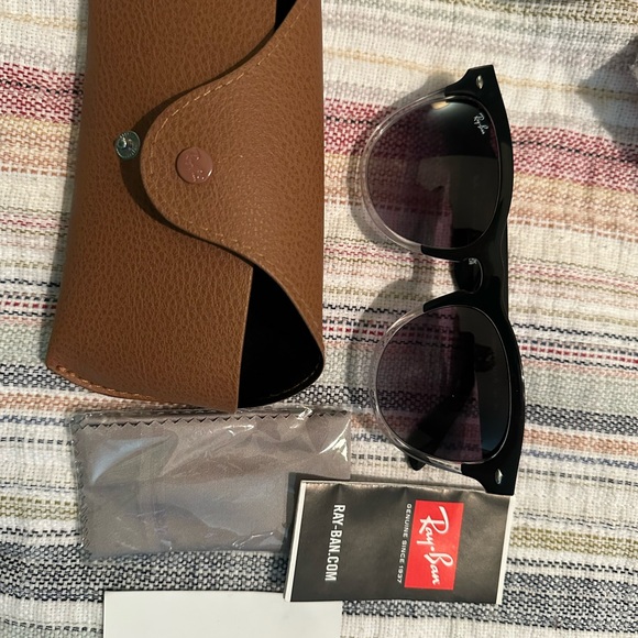 Ray-Ban Black and Gray Sunglasses - Picture 4 of 5